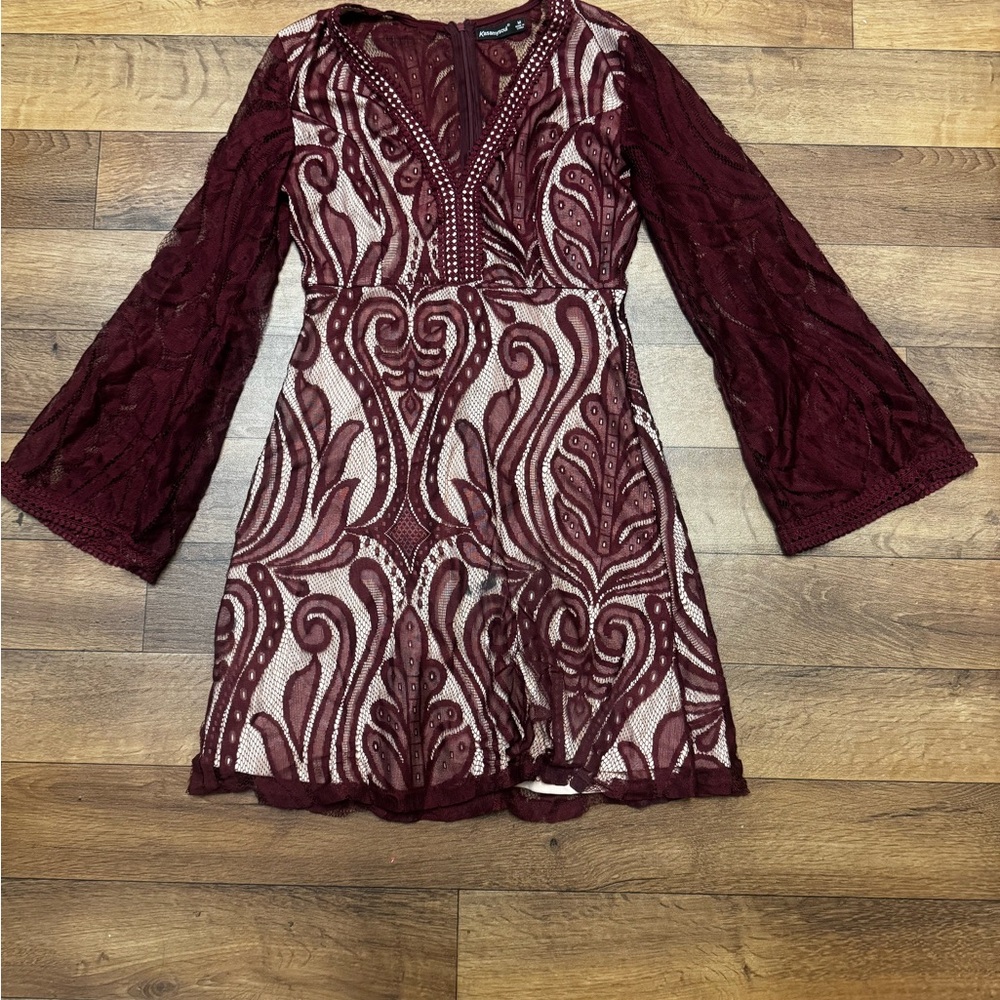 Kasamysoul Elegant Burgundy Lace Dress Size Medium ptp 15 1/2” cleavage 9”